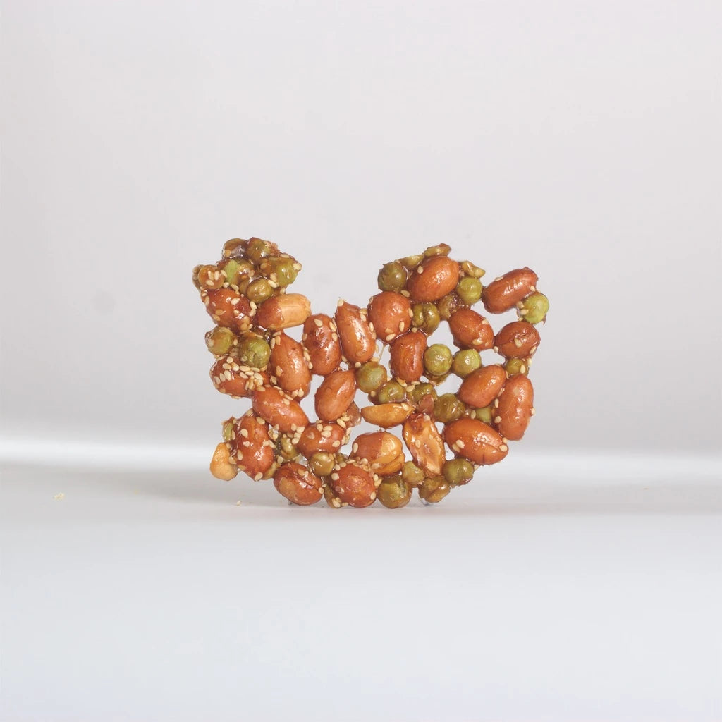 【大地花生工坊】青豆花生片 200g/袋（蒜味）｜經典花生糖 整粒花生片系列