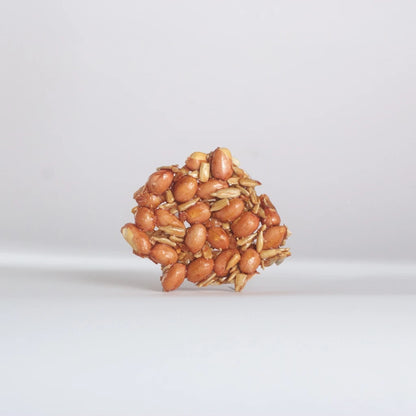 【大地花生工坊】葵瓜子花生片 200g/袋（可素食）｜經典花生糖 整粒花生片系列