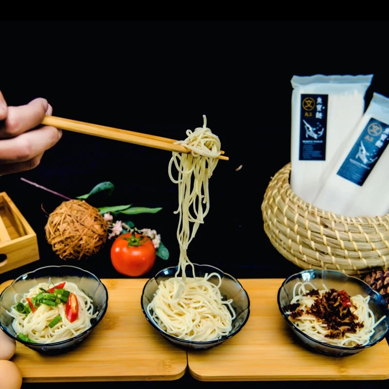 【丸文食品】麵麵俱到圓滿小禮盒古早味旗魚鬆1包+魚寶麵1包