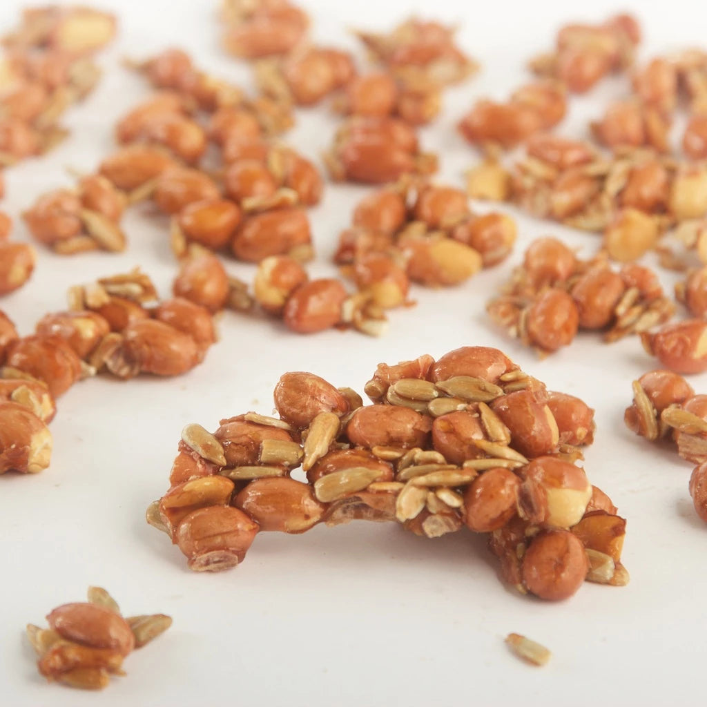 【大地花生工坊】葵瓜子花生片 200g/袋（可素食）｜經典花生糖 整粒花生片系列